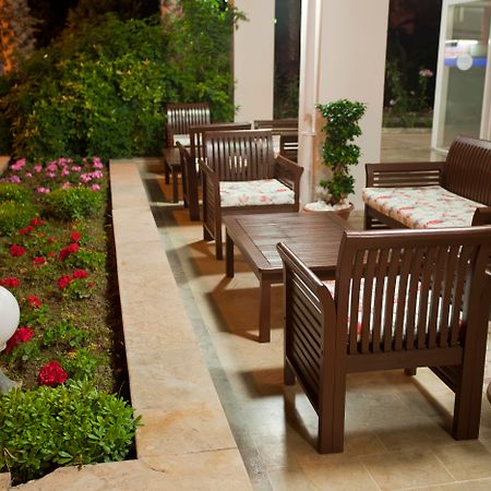 Kleopatra Aytur Apart Hotel Аланя Екстериор снимка