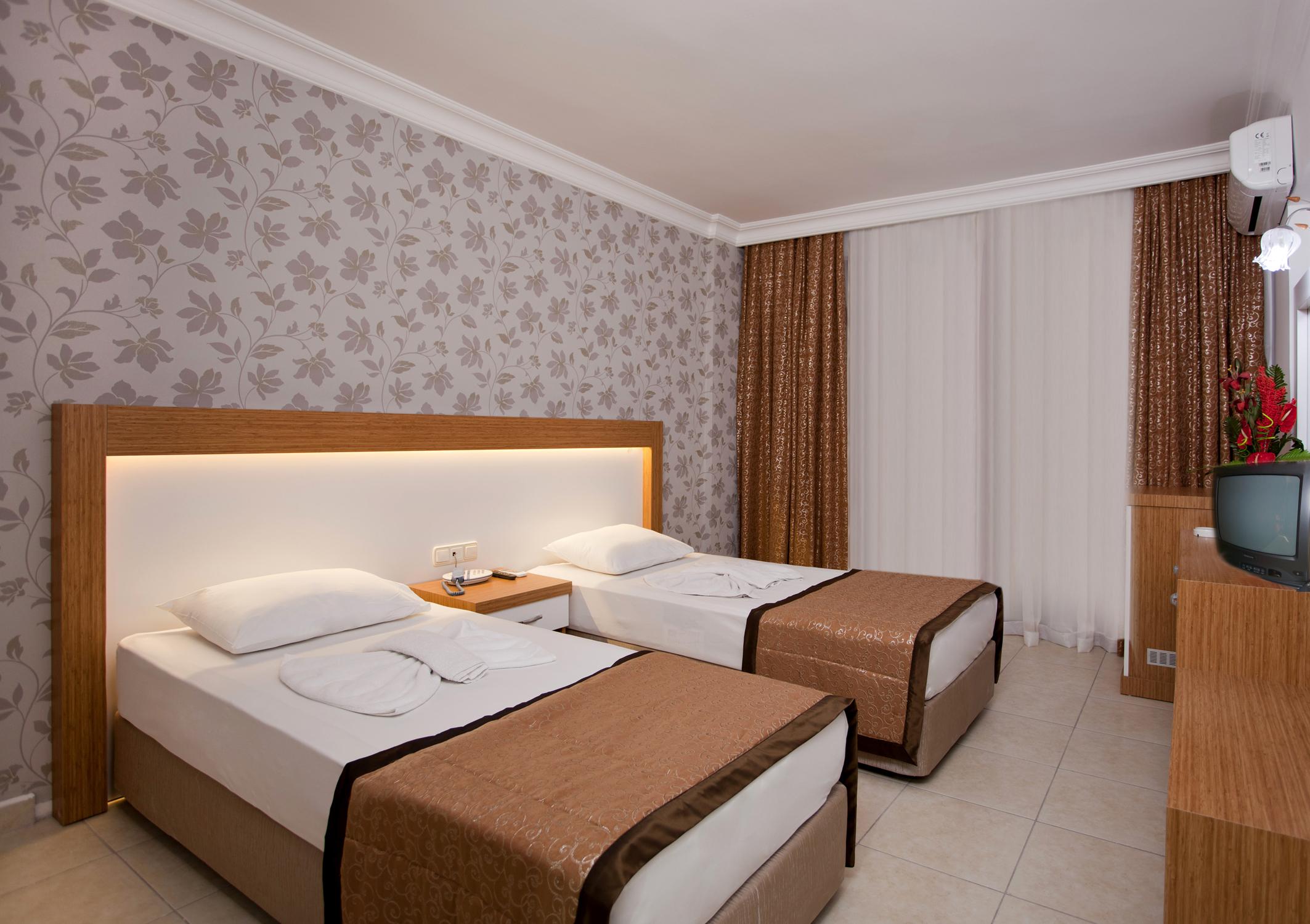 Kleopatra Aytur Apart Hotel Аланя Екстериор снимка