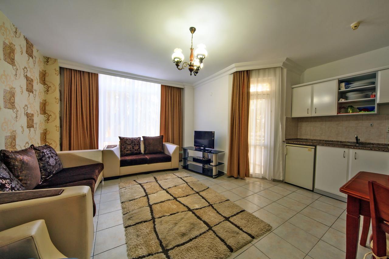 Kleopatra Aytur Apart Hotel Аланя Екстериор снимка